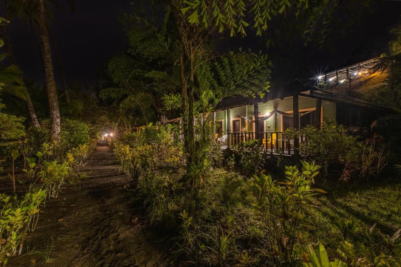 Mapara Crab Lodge Bahia Solano Ngoại thất bức ảnh